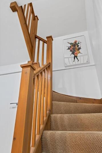 Chestnut Contractor Stays Wellingborough Kamer foto