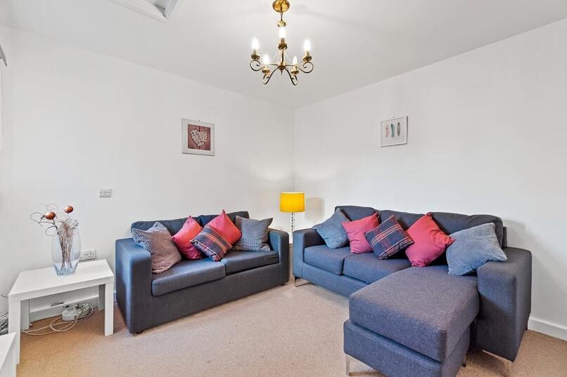 Chestnut Contractor Stays Wellingborough Kamer foto