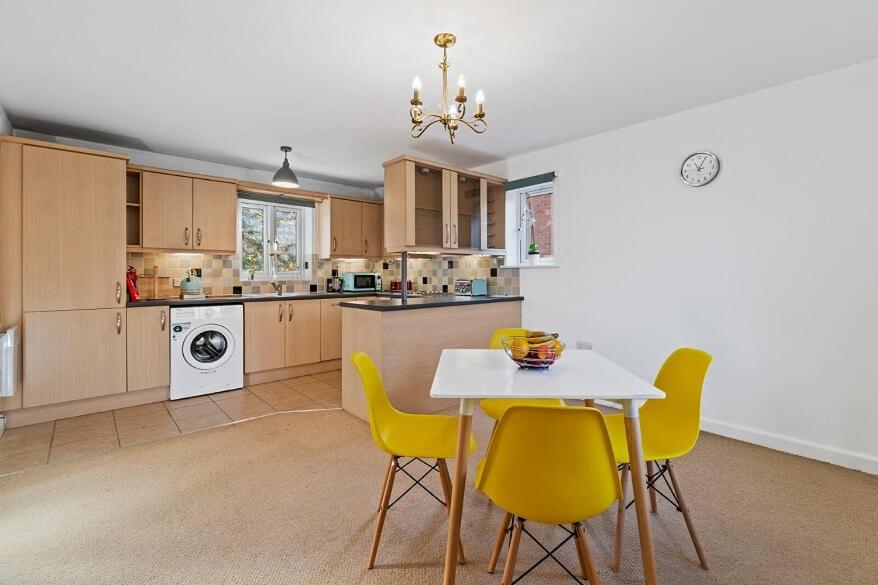 Chestnut Contractor Stays Wellingborough Kamer foto